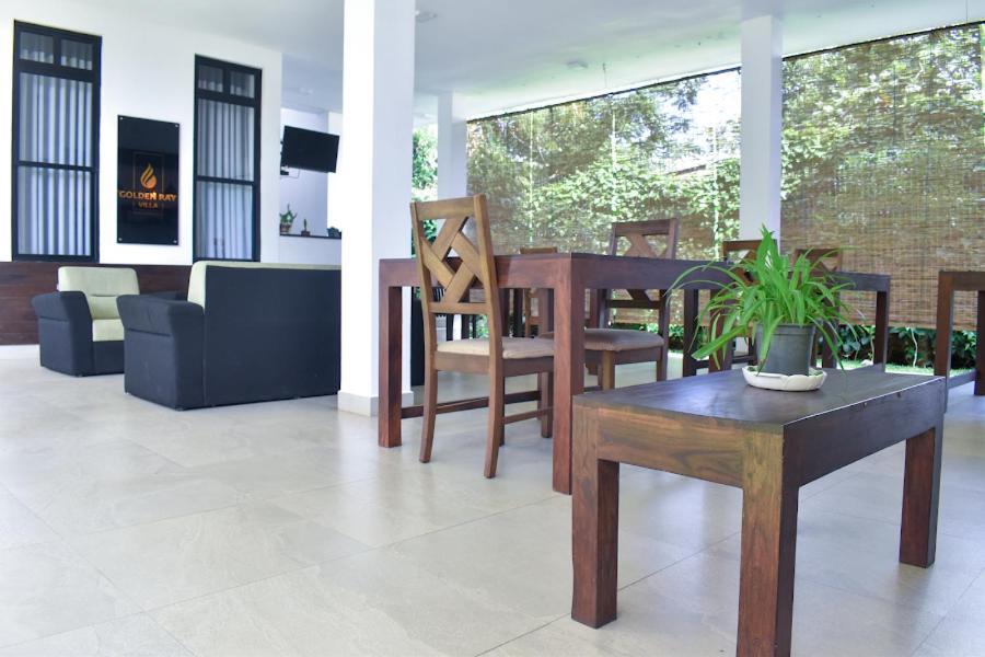 Golden Ray Villa Anuradhapura Esterno foto